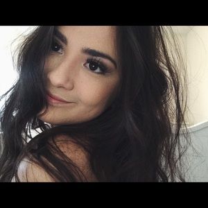 Meet your Posher, Stacey